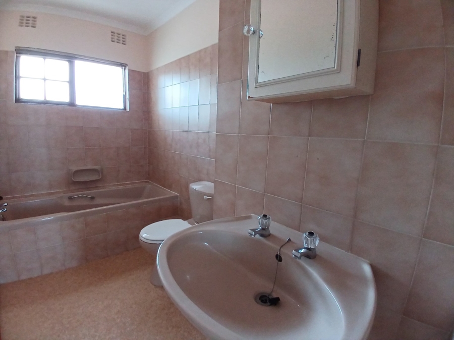 To Let 3 Bedroom Property for Rent in Blue Bend Eastern Cape